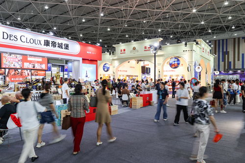 第十三屆酒博會貿易總額突破百億元，國際旅行元素增添新亮點